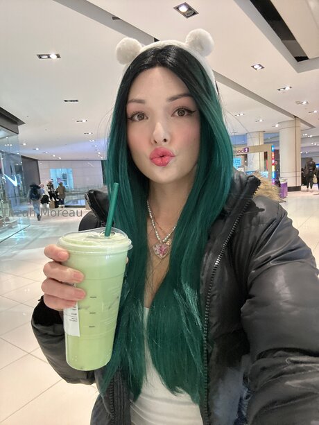 クロスフィットオンリーファンズ ポルノグラフィック 写真