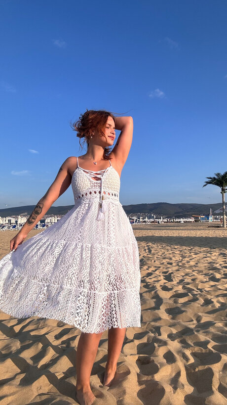 Pineappleri エロティック女優 写真
