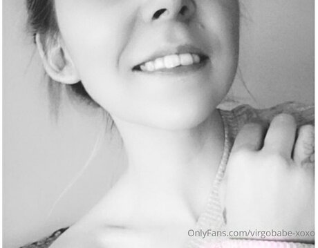 Virgobabe Xoxo かわいいスター 写真