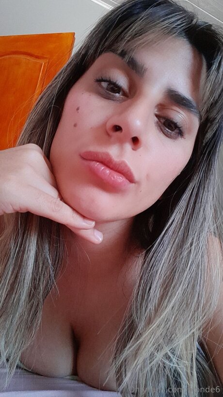 Blonde6 ヌードのポルノスター 画像