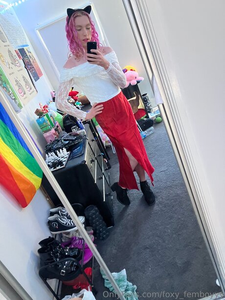 Foxy Femboyyy かわいいポルノスター 写真