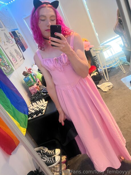 Foxy Femboyyy top profile image