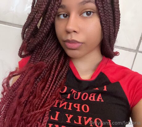 小さいチンポのシーメールオンリーファンズ HD 写真