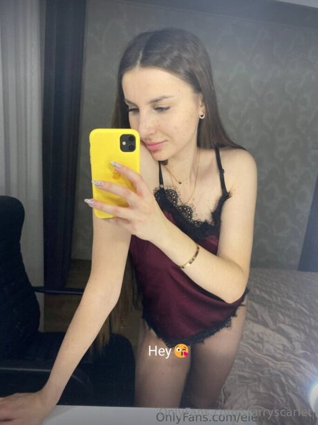 Starryscarlet HDポルノスター 写真
