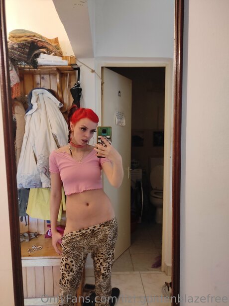 クーガー熟女オンリーファンズ 美しい裸 画像