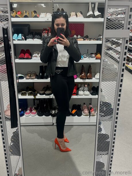 制服オンリーファン 美しいxxx ギャラリー