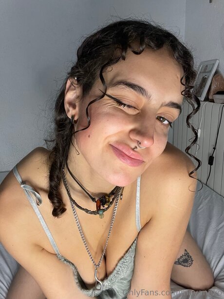 Maya Morocha 裸のポルノスター 写真