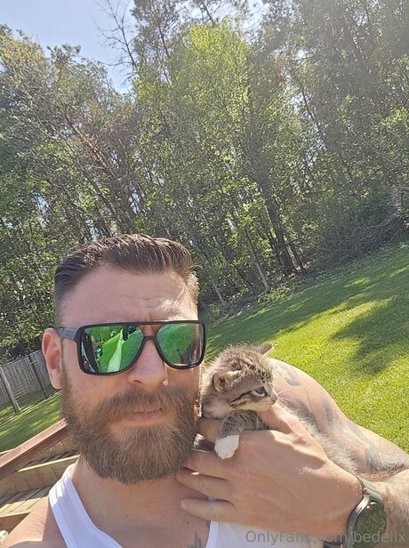 Bedellx ヌードモデル 写真