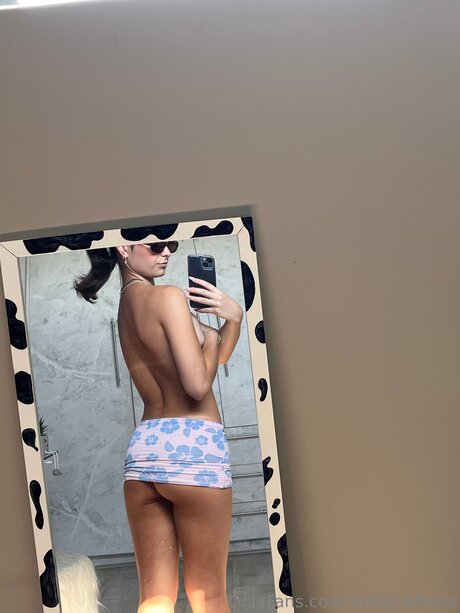 Mikaylafreee 限定スター 写真