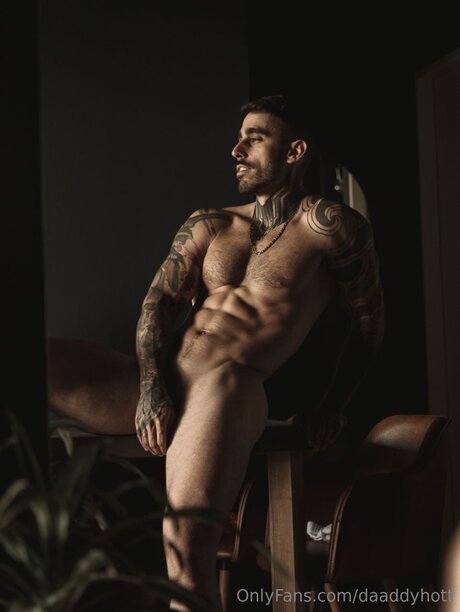 Daaddyhott 独占スター ギャラリー