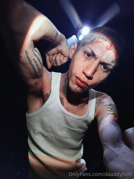 Daaddyhott 無料のスター 画像