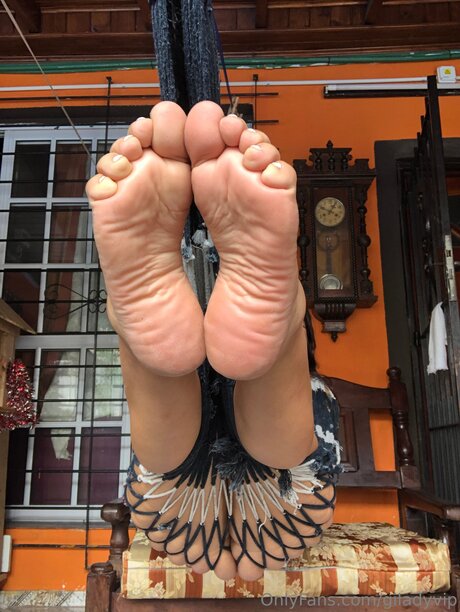 妻のアナルオンリーファンズ ホット 写真
