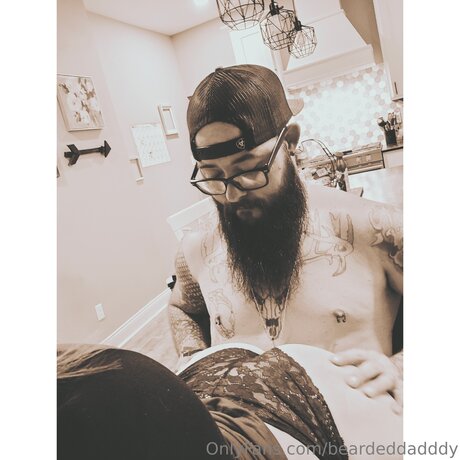 Beardeddadddy top profile image