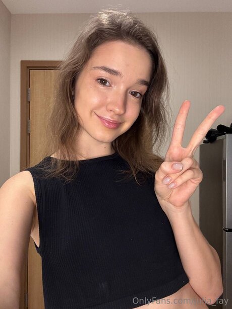 Julia Fay ヌードスター 写真