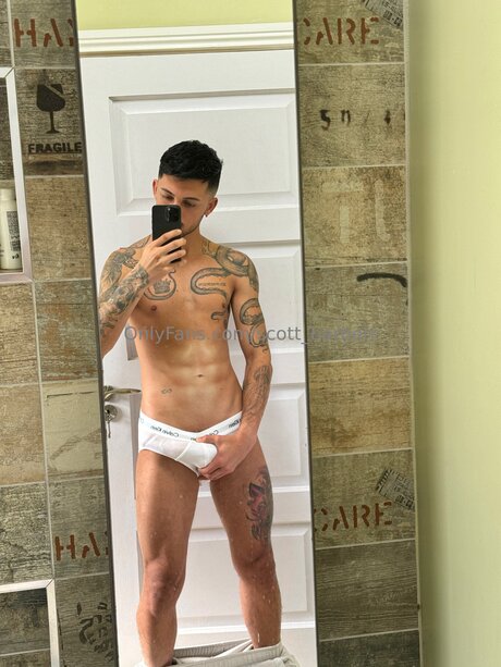 Scott Barberr 美しいポルノスター 画像