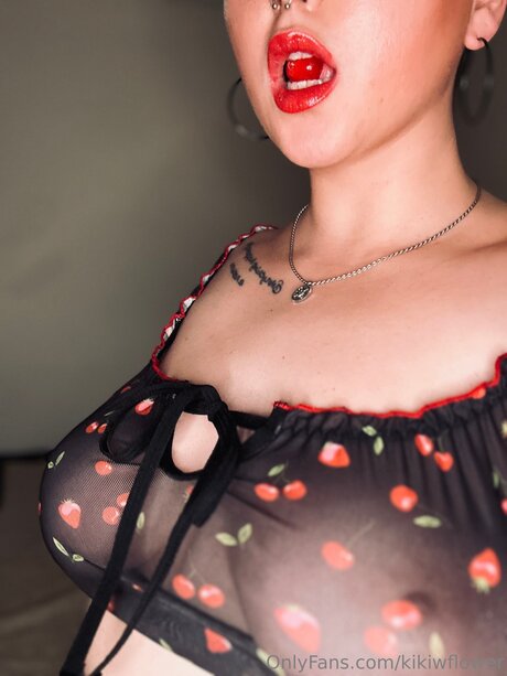 Discord 無料 オンリーファンズ アートxxx 画像