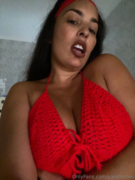 Yareliroses 完璧な女優 画像
