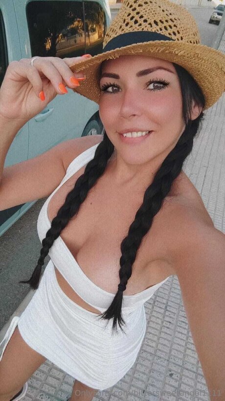 アジア人の指入れ オンリーファンズ パーフェクト 画像