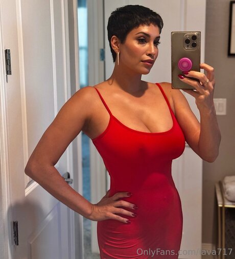 美しいアジア人オンリーファンズ セクシーヌード 写真