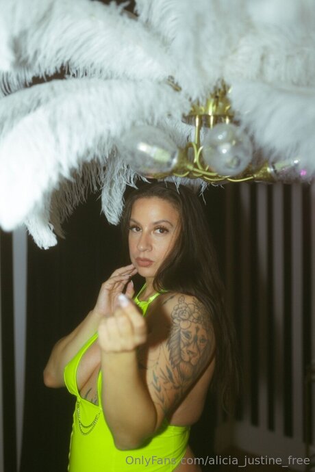 Alicia Justine Free ポルノ女優 写真