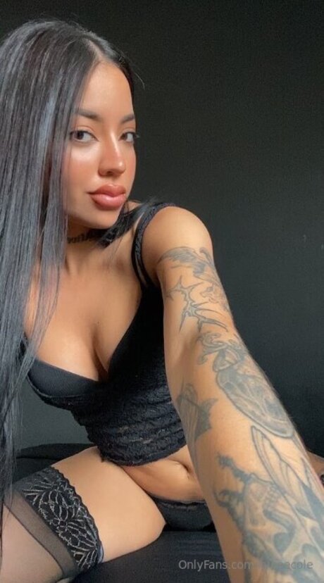 Kylieecole top profile image