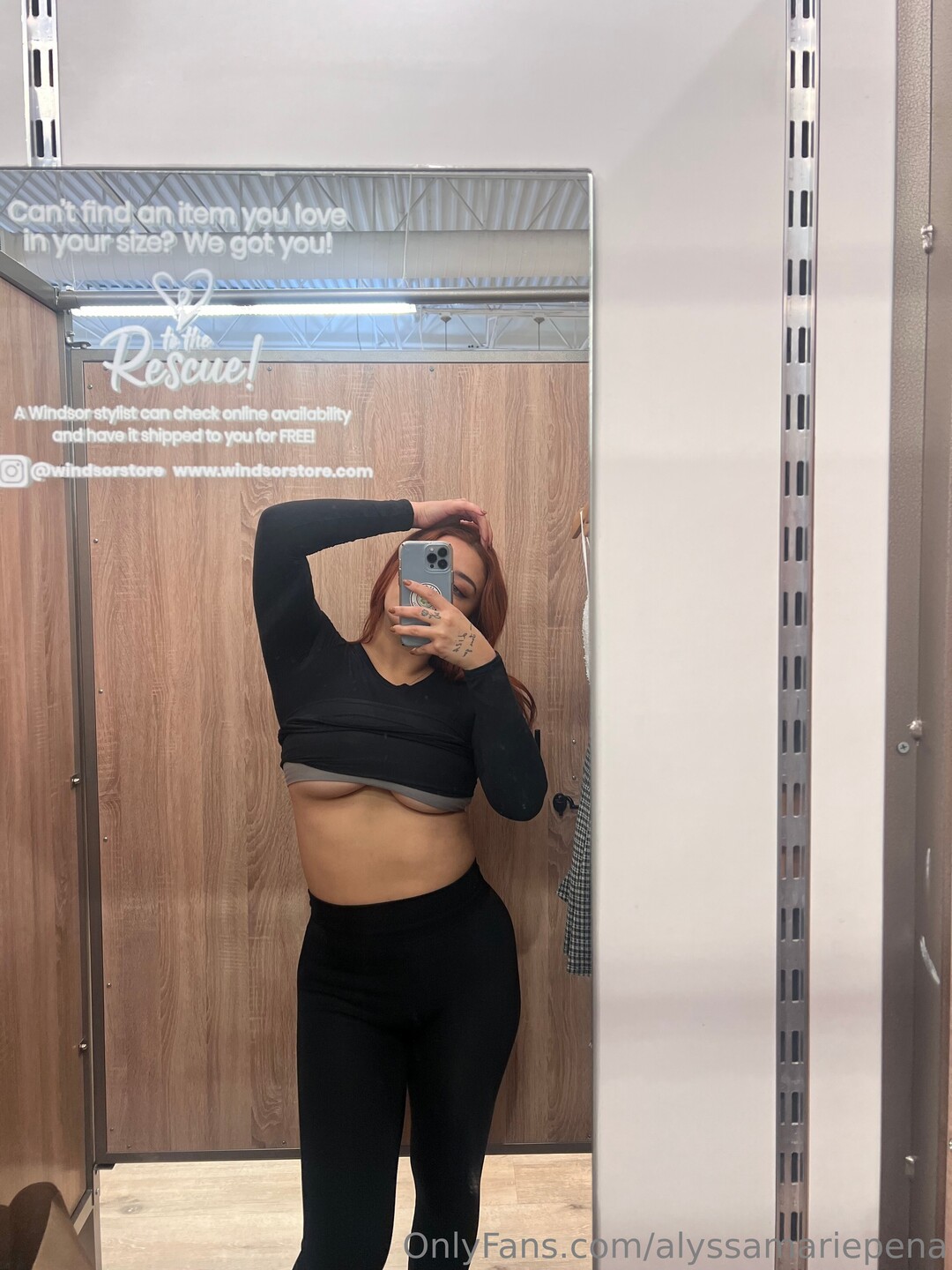 金髪BBW オンリーファンズ セクシー裸 写真