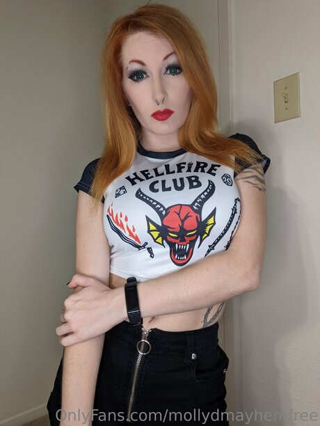 Mollydmayhemfree セクシーなポルノスター 写真