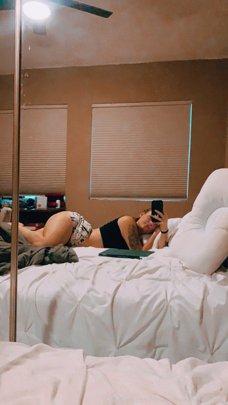 Lindsay Lohann ポルノスター エロティック 写真