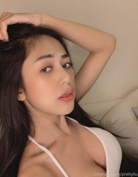 PrettyLiu 最高のスター ギャラリー