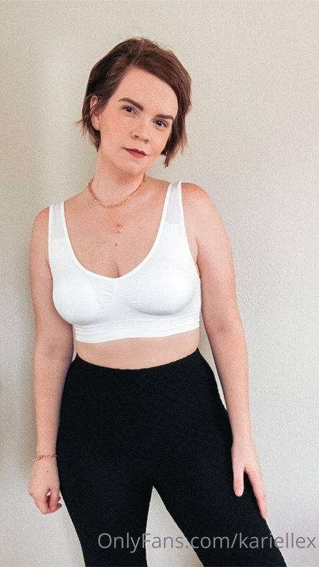 Kariellex 美しいポルノスター 写真
