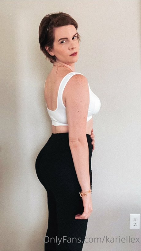 Kariellex 完璧な女優 写真
