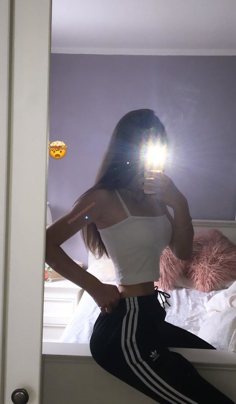 縛られたオンリーファンズ ホットセクシー 写真