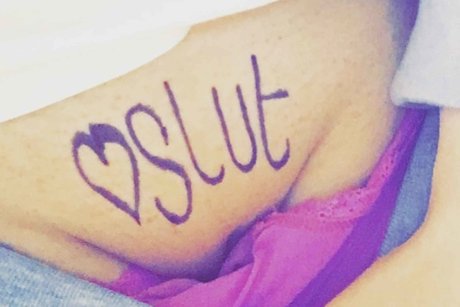 SlapperLaughs 最高のモデル 画像