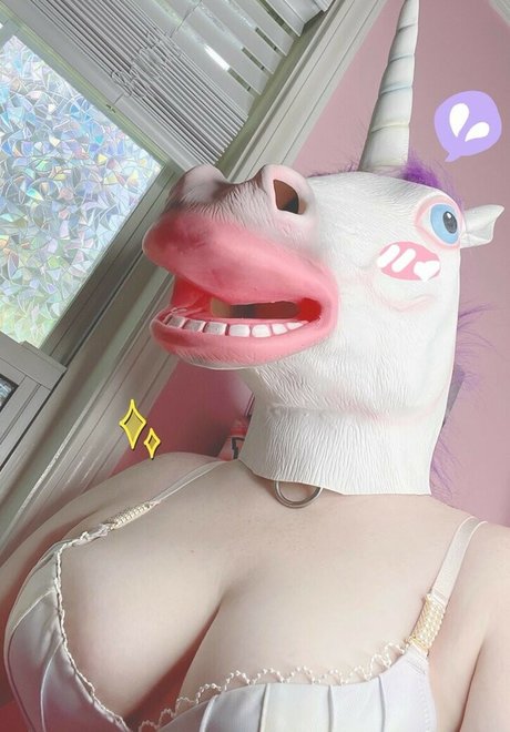 毛深い茂みオンリーファンズ 無料裸 写真