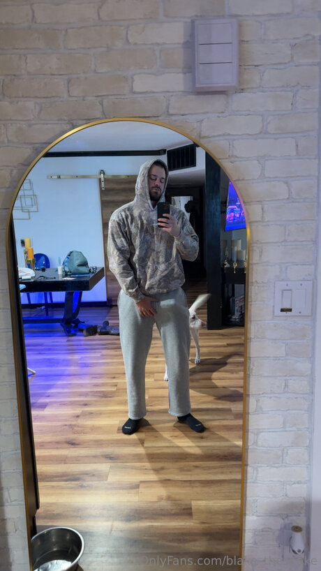 Blake Thesnake ポルノスター 素敵 写真