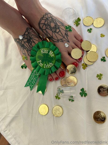 Redfeetwildink アダルトスター 写真