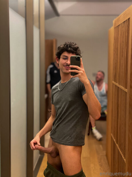 Enriquemudu 限定スター 写真