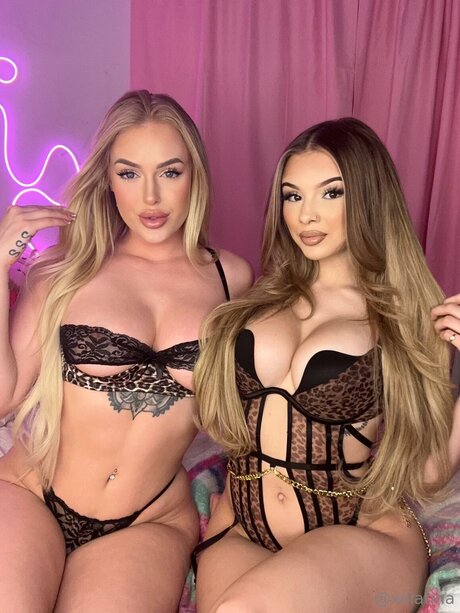 Barbieteen18 高品質のスター 写真