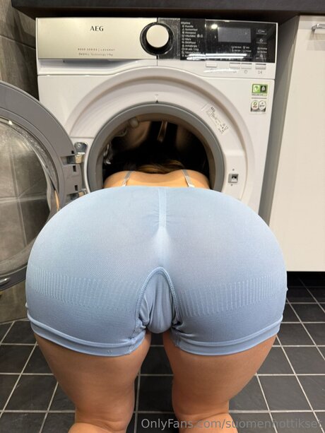 Suomenhottikset 高品質モデル 写真
