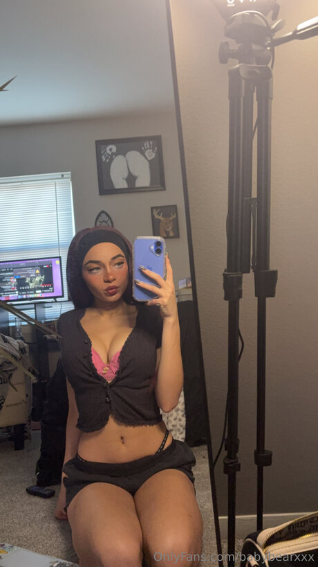 Babybearxxx 完璧なモデル 写真