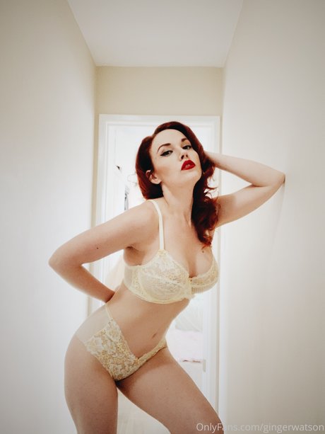 Ginger Watson ポルノモデル 画像