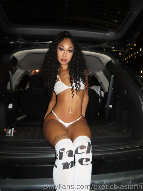 Pawg オンリーファンズ ヌード 写真