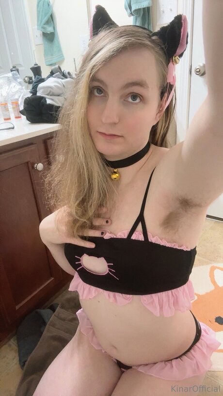黒人の曲線美オンリーファンズ セクシーヌード 写真
