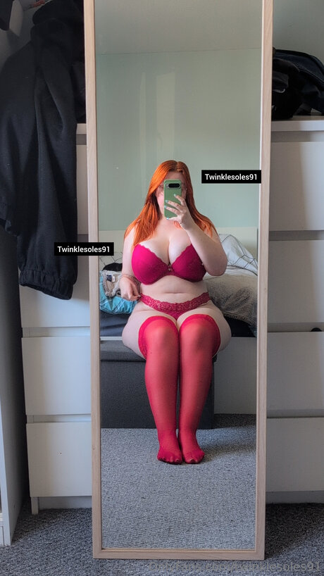 Twinklesoles91 ポルノスター アダルト アーカイブ