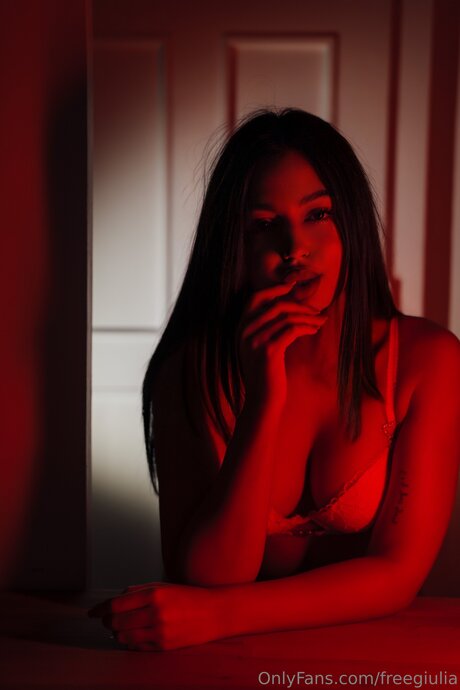 Freegiulia 可愛いモデル 写真