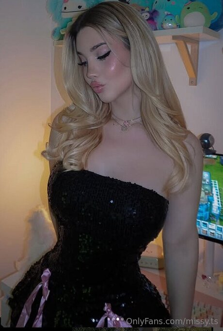 毛深いアナルオンリーファンズ セクシー ギャラリー