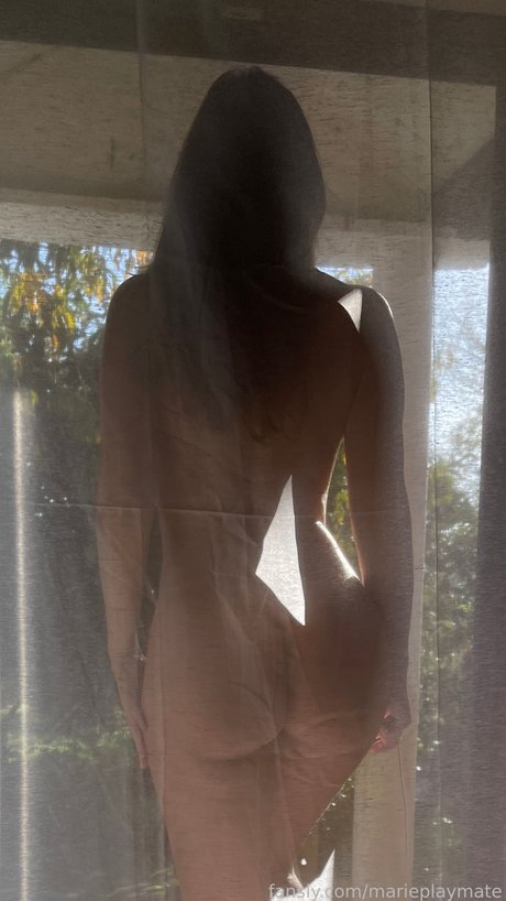 アジア人男性オンリーファンズ ヌード 写真