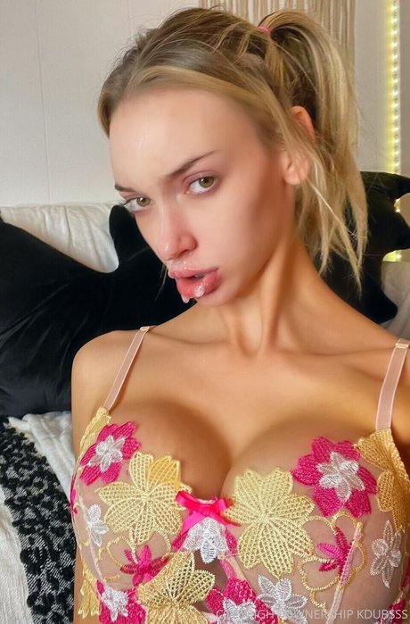 Krystal Preiss ポルノスター ベスト 画像