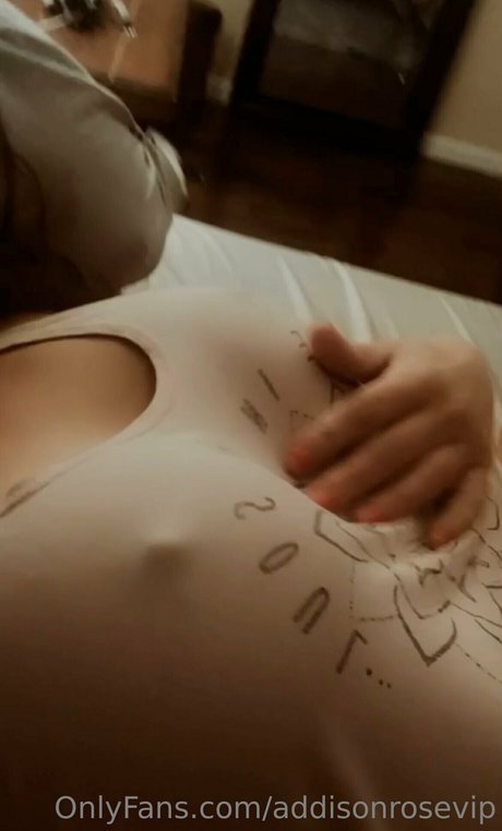 Addie ポルノスター HD 画像