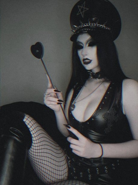 May Hemm トップスター 写真